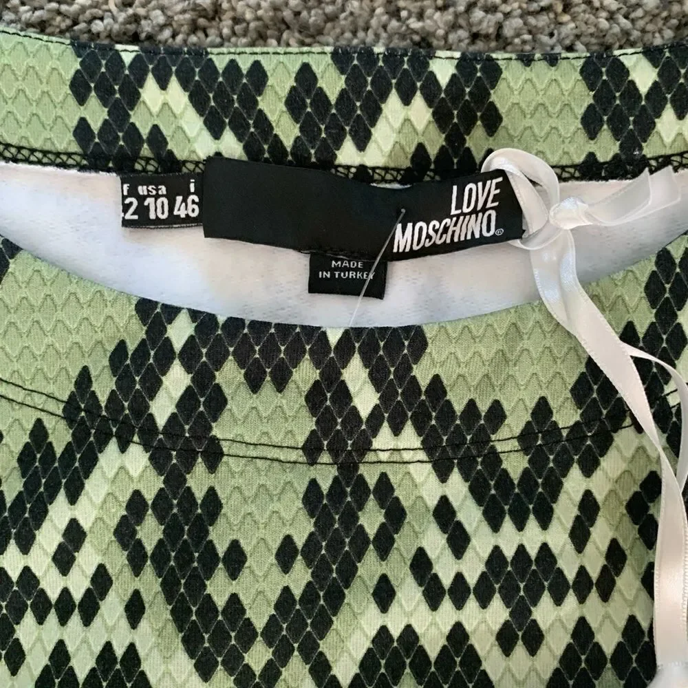 NWT Love Moschino shirt dress. Size 10